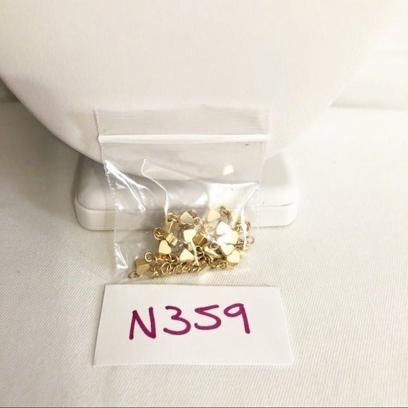 Icing Heart Statement Necklace Gold Tone - Picture 5 of 6